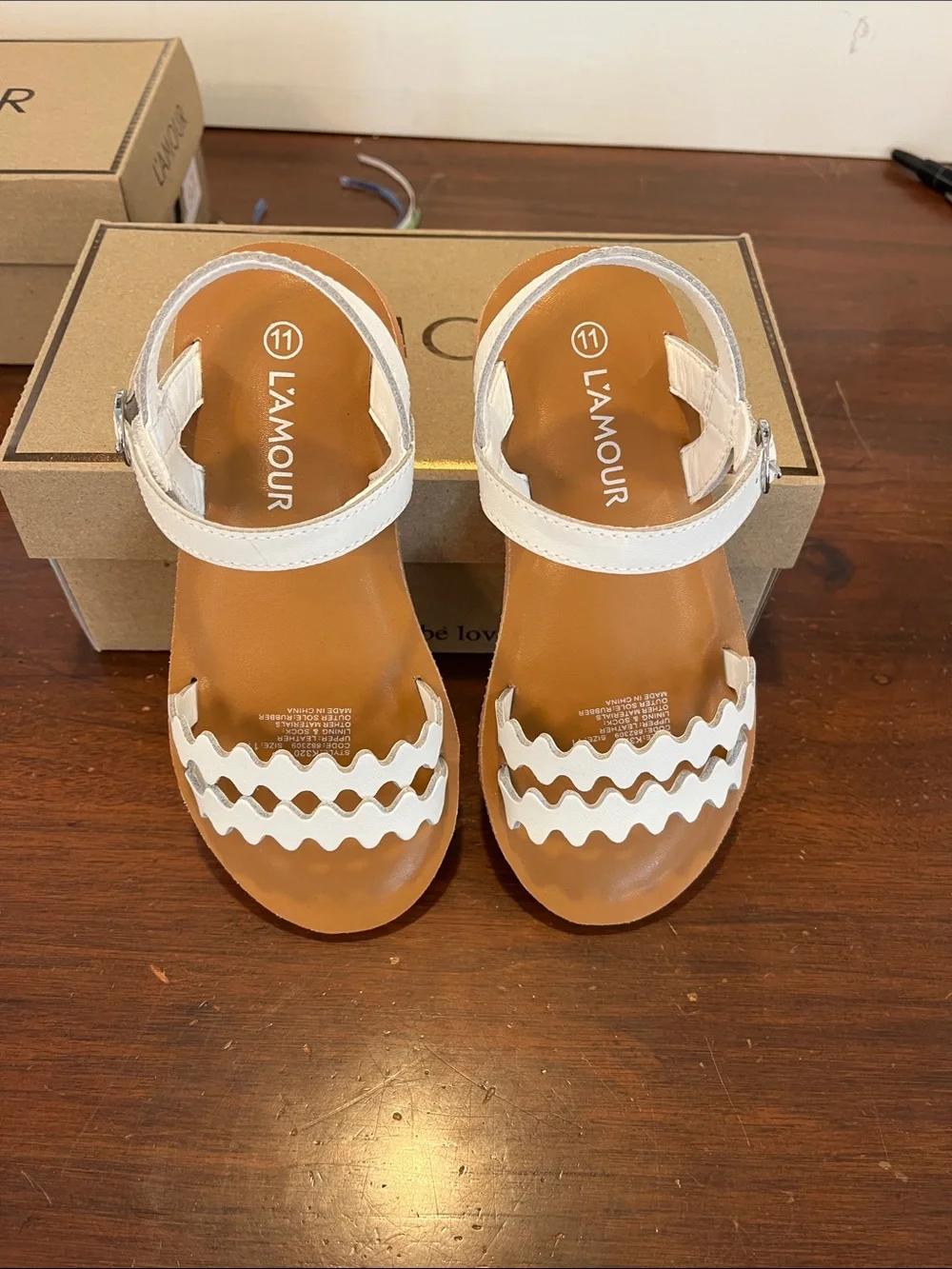 L'Amour White Zigzag Strap Kids Sandals with Tan Footbed